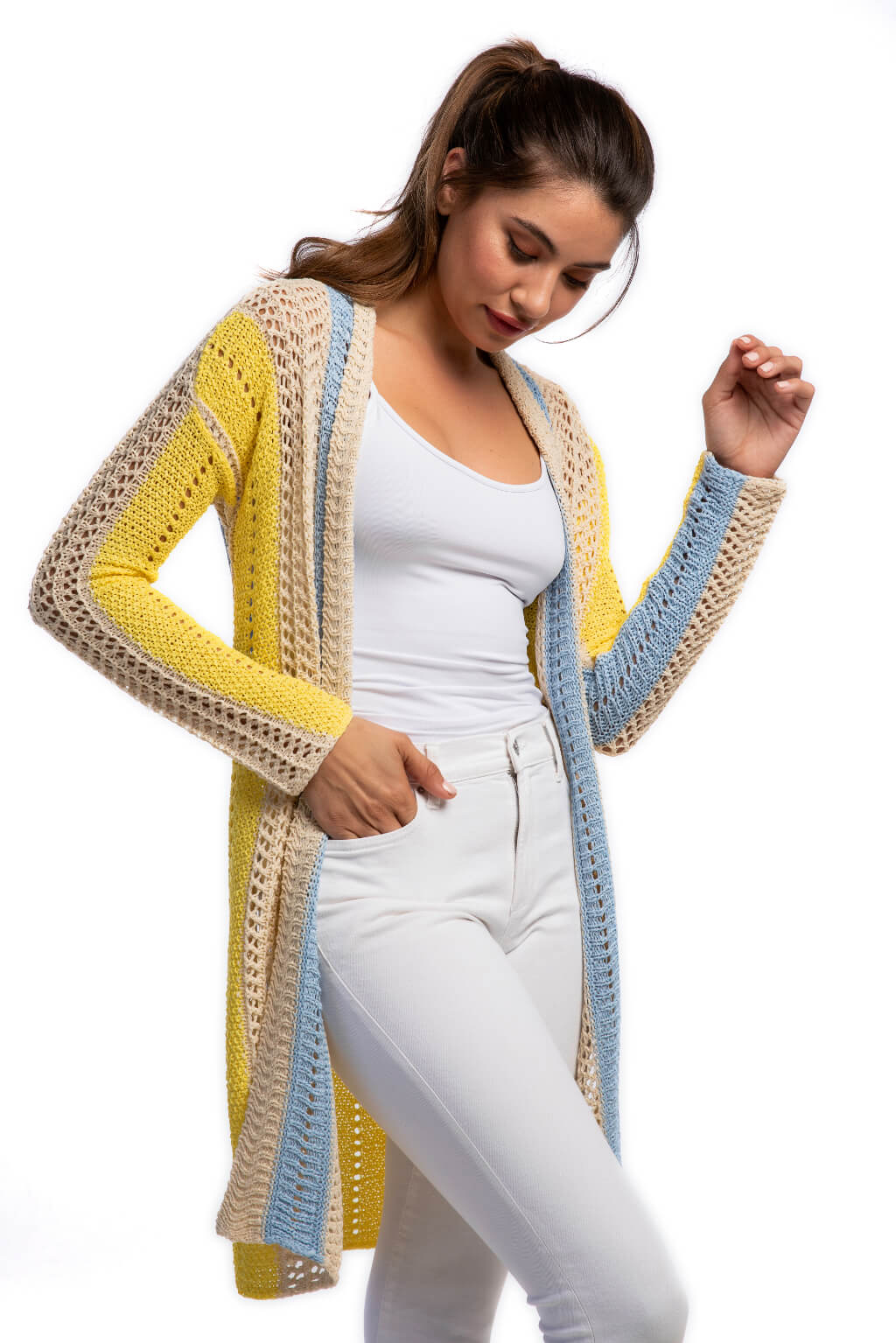 <div style="font-size: 30px;color: #0084ff">NEW SEASON</div>